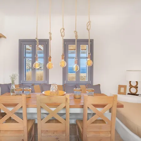 Seaside 5bdr Bliss In Mykonos Villa