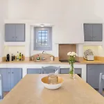 Villa Seaside 5bdr Bliss In Mykonos