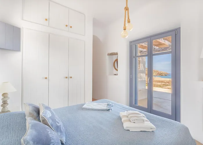 Вилла Seaside 5bdr Bliss In Mykonos